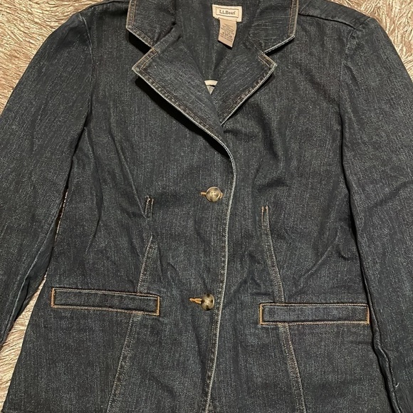 L.L Bean Woman’s Jean Jacket - Picture 3 of 7